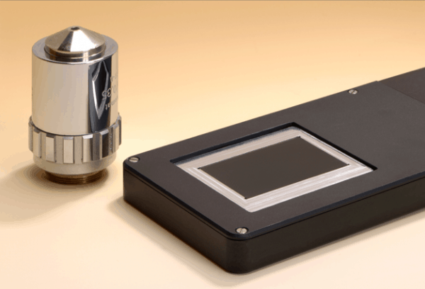 ultrathin-microscope-matchbox-fraunhofer-med
